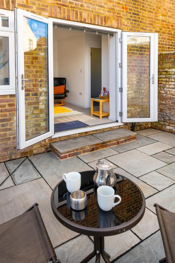Ferienwohnung The Bakehouse Worthing Exterior foto
